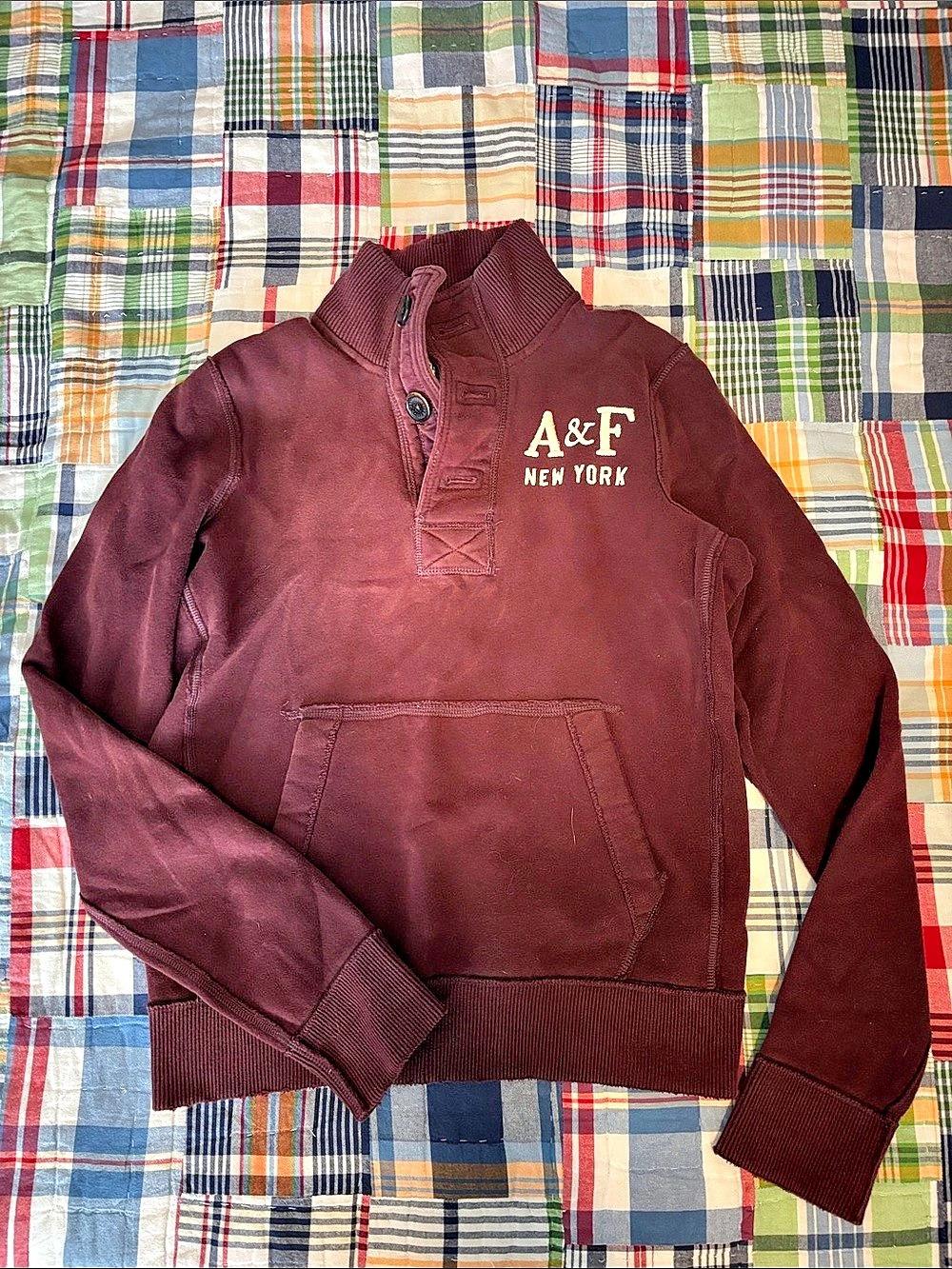 Abercrombie & Fitch A&F New York Mock Neck Henley Sweatshirt Burgundy Medium